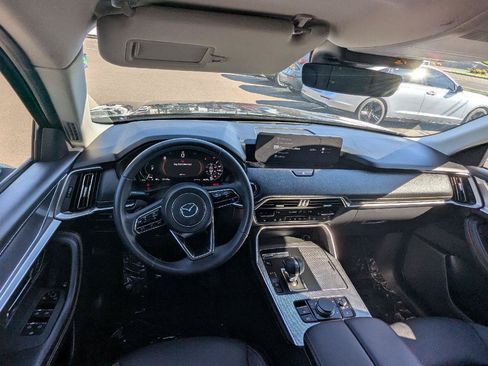 Used 2024 MAZDA CX-90 Plug-In Hybrid w/ Preferred AWD/4WD image 17