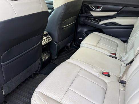 Used 2021 Subaru Ascent Limited w/ Technology Package image 12