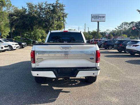 Used 2017 Ford F150 Platinum w/ Equipment Group 701A Luxury AWD/4WD image 6