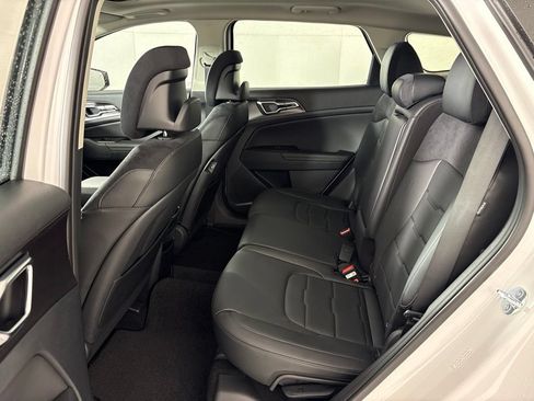 New 2026 Kia Sportage SX FWD image 24