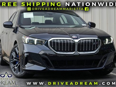 Used 2025 BMW i5 xDrive40 w/ M Sport Package AWD/4WD image 2
