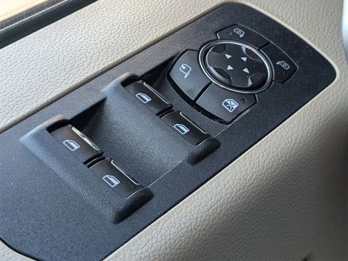 Used 2018 Ford F150 Lariat image 21