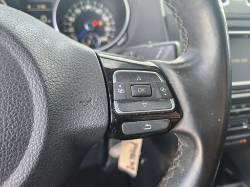 Used 2013 Volkswagen Golf R 2-Door image 17