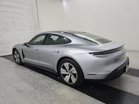 Used 2020 Porsche Taycan 4S w/ Premium Package AWD/4WD image 6