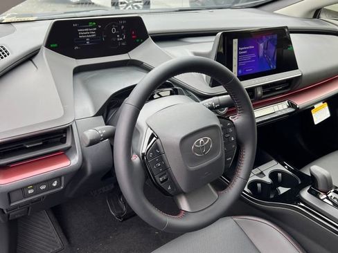 New 2026 Toyota Prius Plug-In Hybrid FWD image 15