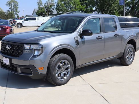 New 2026 Ford Maverick XLT AWD/4WD image 1
