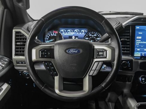 Used 2022 Ford F250 Lariat w/ Black Appearance Package AWD/4WD image 15