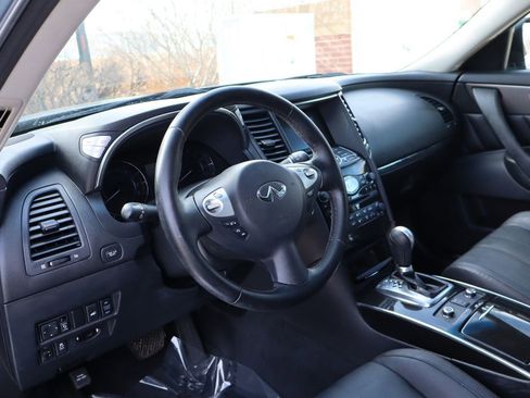 Used 2017 INFINITI QX70 AWD image 15