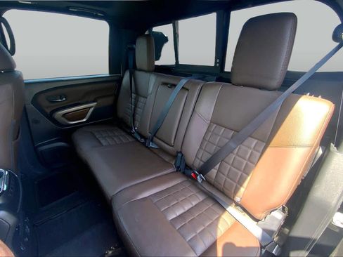 Used 2022 Nissan Titan Platinum Reserve w/ Moonroof Package AWD/4WD image 20