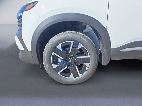 New 2026 Nissan Kicks SV w/ Cold Weather Package image 14