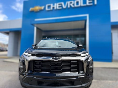 New 2026 Chevrolet Equinox ACTIV w/ Convenience Package III FWD image 22