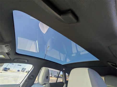 Certified 2021 Volkswagen ID.4 Pro S image 21