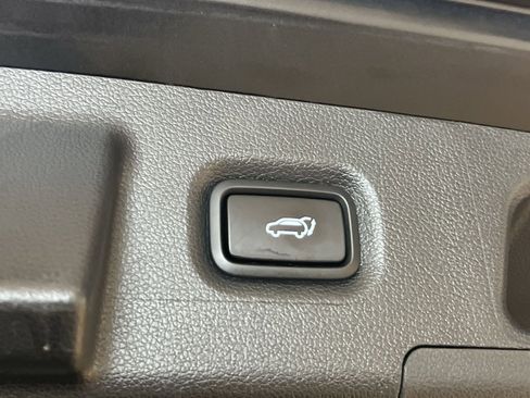 Used 2023 Hyundai Santa Fe SEL image 24