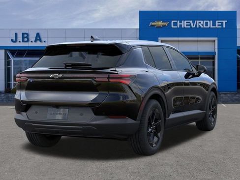 New 2026 Chevrolet Equinox EV LT w/ Comfort Package FWD image 4