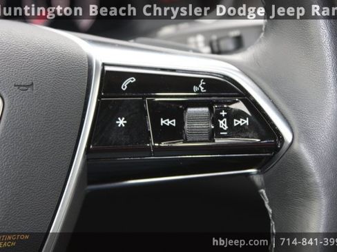 Used 2022 Audi A6 Premium Plus image 16