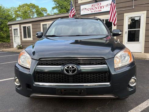 Used 2009 Toyota RAV4 Limited AWD/4WD image 2