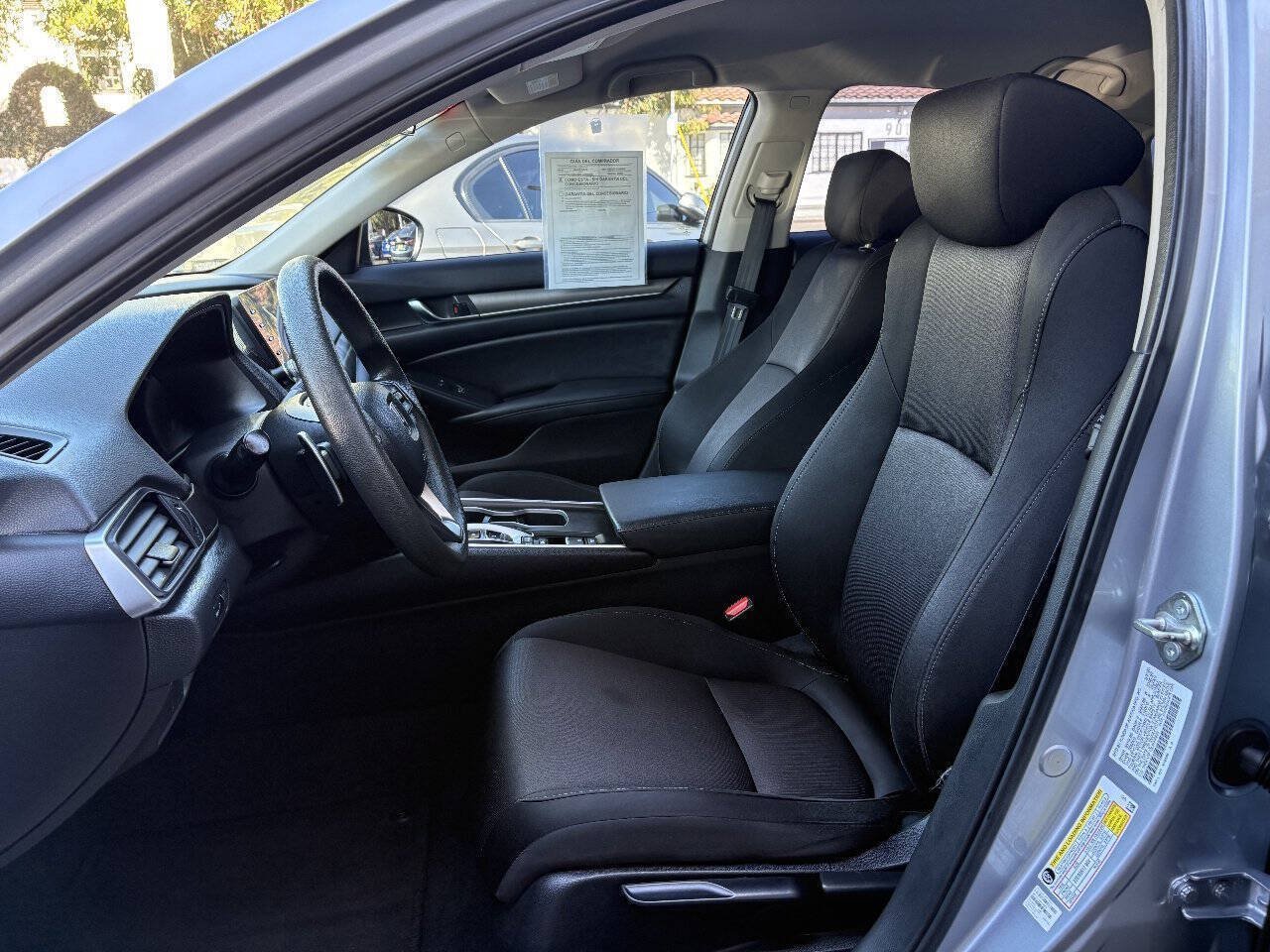 Used 2020 Honda Accord Hybrid image 12