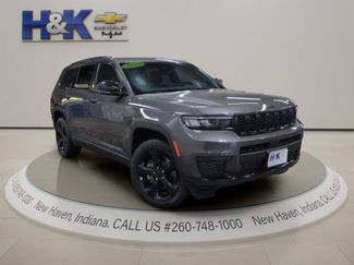 Used 2024 Jeep Grand Cherokee L Laredo AWD/4WD video 1