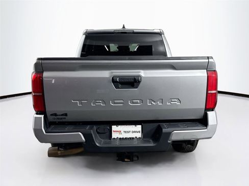 Used 2024 Toyota Tacoma SR5 image 7