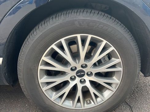 Used 2025 Genesis GV80 2.5T Standard image 14