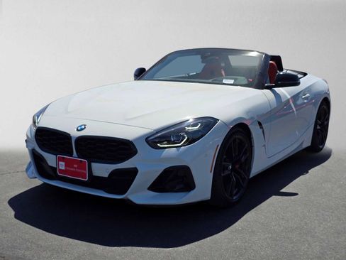 Used 2024 BMW Z4 M40i w/ Premium Package RWD image 7