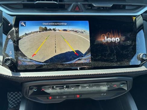 New 2026 Jeep Cherokee Overland w/ Trailer Tow Group AWD/4WD image 28