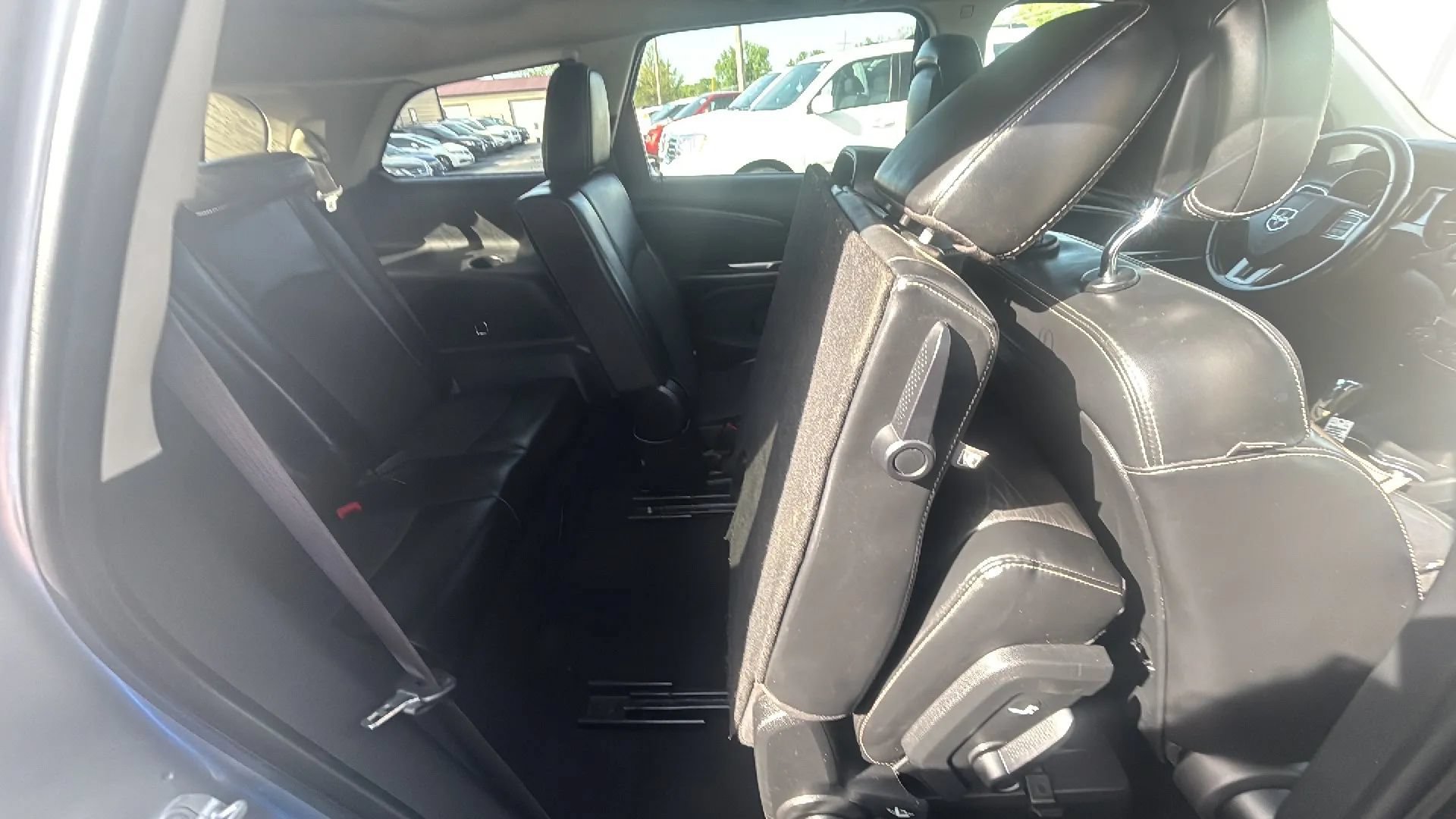 Used 2020 Dodge Journey Crossroad FWD image 34