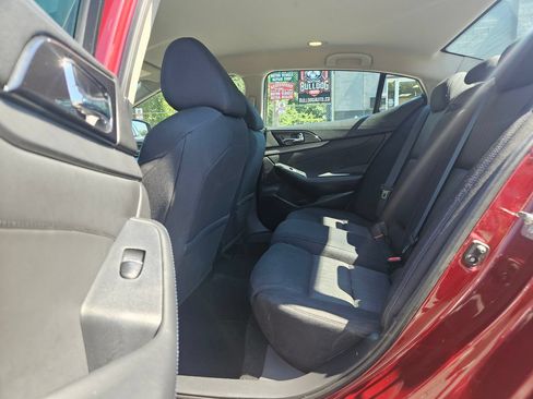 Used 2017 Nissan Maxima 3.5 S FWD image 21