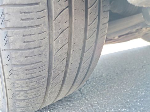 Used 2023 Ford Transit Connect XL image 28