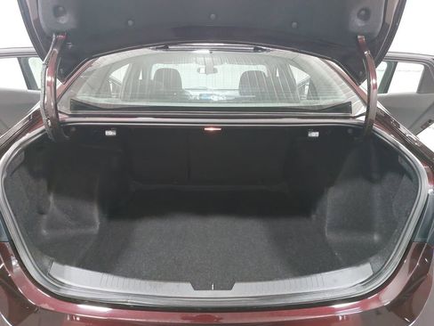 Used 2020 Chevrolet Malibu LT image 12