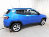 New 2025 Jeep Compass Latitude image 3