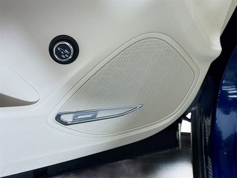 Used 2023 Buick Envision Avenir image 13