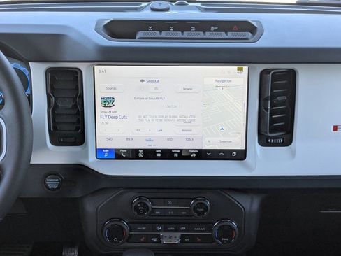 New 2025 Ford Bronco Heritage Edition image 18