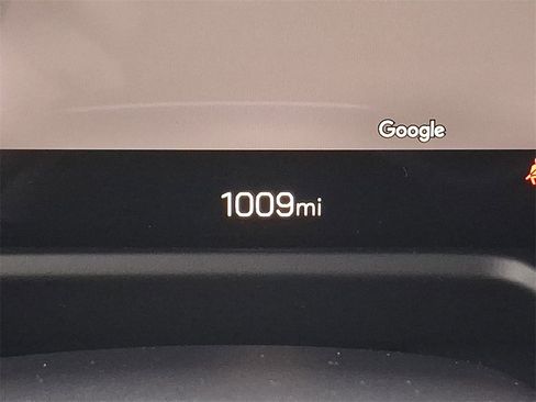 Used 2025 GMC Acadia AT4 image 20