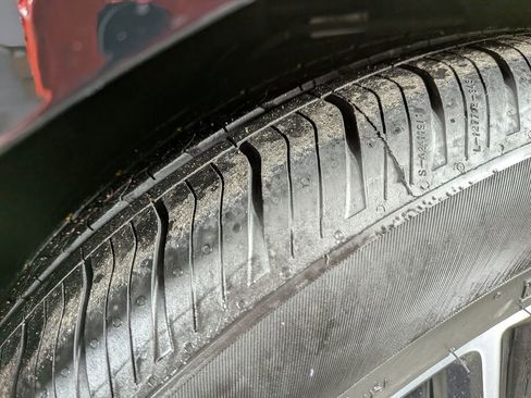 Used 2024 Ford Mustang Premium image 13