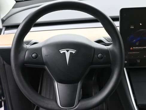 Used 2020 Tesla Model Y Long Range image 26