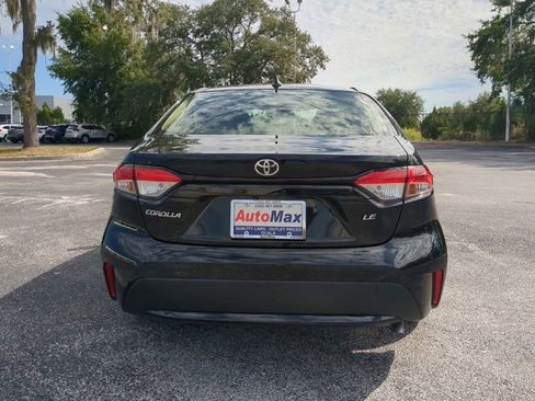 Used 2022 Toyota Corolla LE image 5