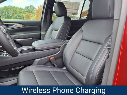 New 2026 Chevrolet Traverse LT w/ Driver Confidence Package image 12