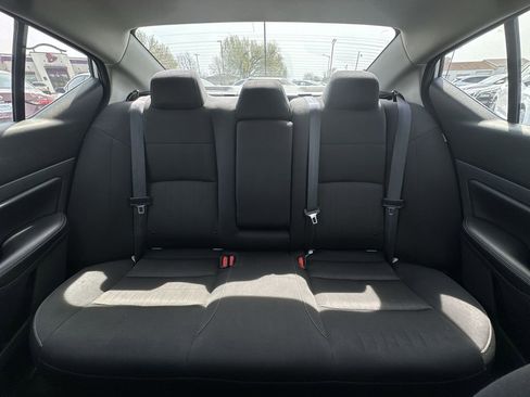 Used 2024 Nissan Altima 2.5 SV image 21