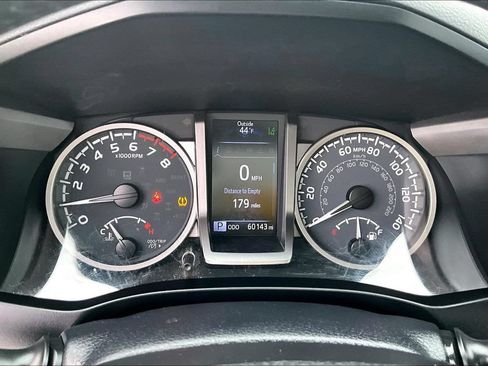 Used 2023 Toyota Tacoma Limited w/ Nightshade Package AWD/4WD image 21