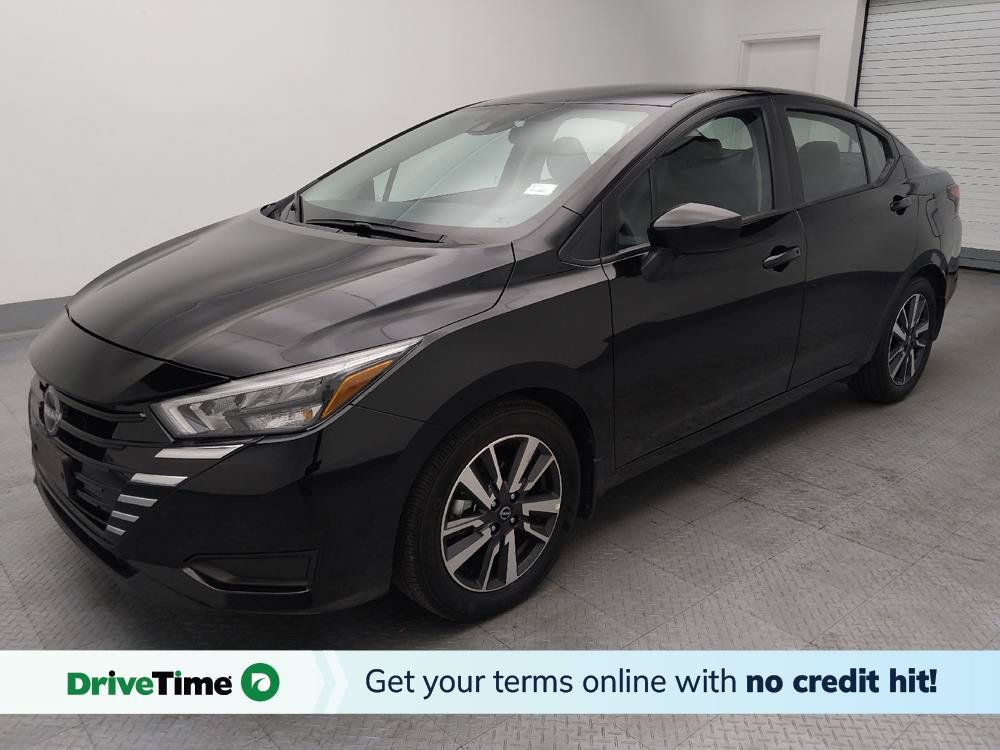 Used 2025 Nissan Versa SV w/ Trunk Package FWD image 1