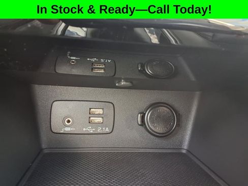 Used 2025 Subaru Forester Wilderness image 13