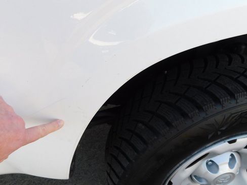 Used 2019 Toyota Tacoma SR image 38