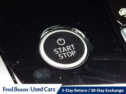 Used 2024 Audi Q4 e-tron Premium Plus image 26