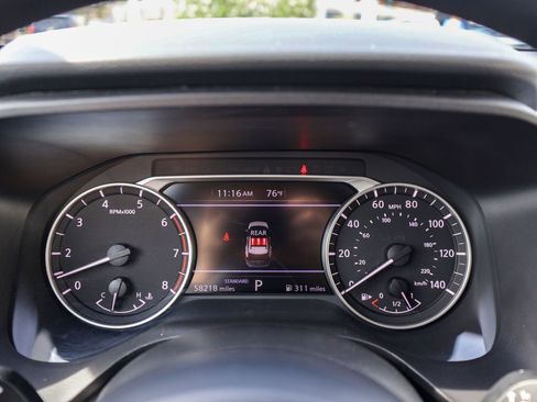 Used 2024 Nissan Rogue SV image 22