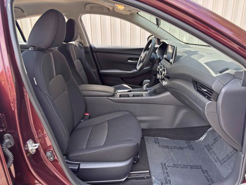 Used 2023 Nissan Sentra SV w/ All-Weather Package FWD image 14