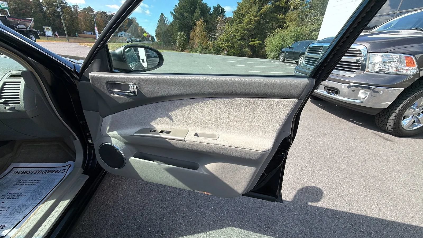 Used 2005 Nissan Altima 2.5 S w/ (S02) Side Airbags Pkg FWD image 38
