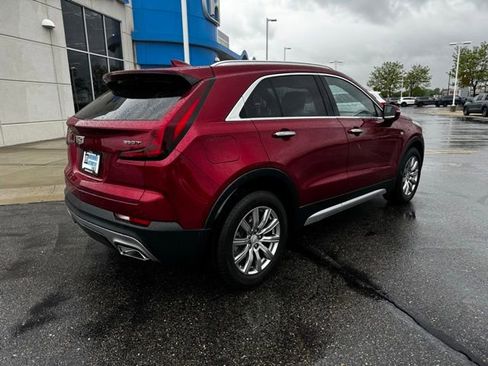Used 2020 Cadillac XT4 Premium Luxury FWD image 5