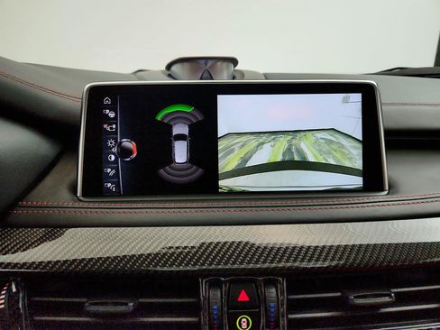 Used 2017 BMW X5 M image 21