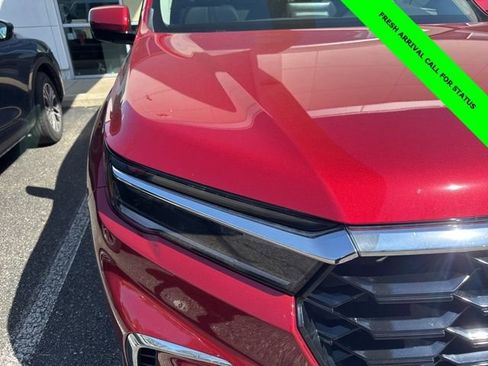 Certified 2025 Honda Pilot Touring image 3